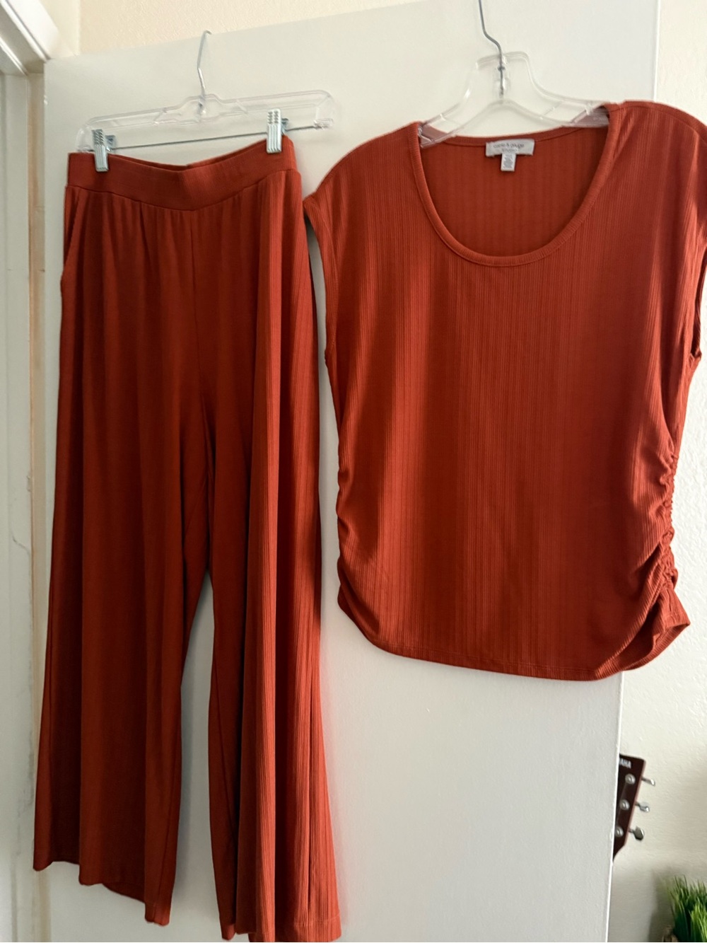 Cable & Gauge Rust Ribbed Wide-Leg Pants and Short Sleeve Top Set